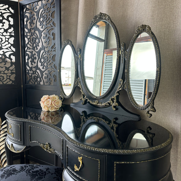 Painted Dressing Table High Gloss Finish Small Antoinette Dressing Table