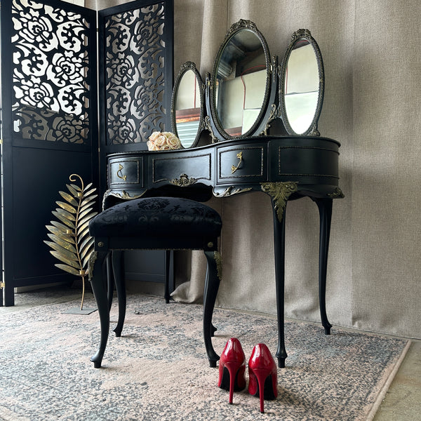 Painted Dressing Table High Gloss Finish Small Antoinette Dressing Table