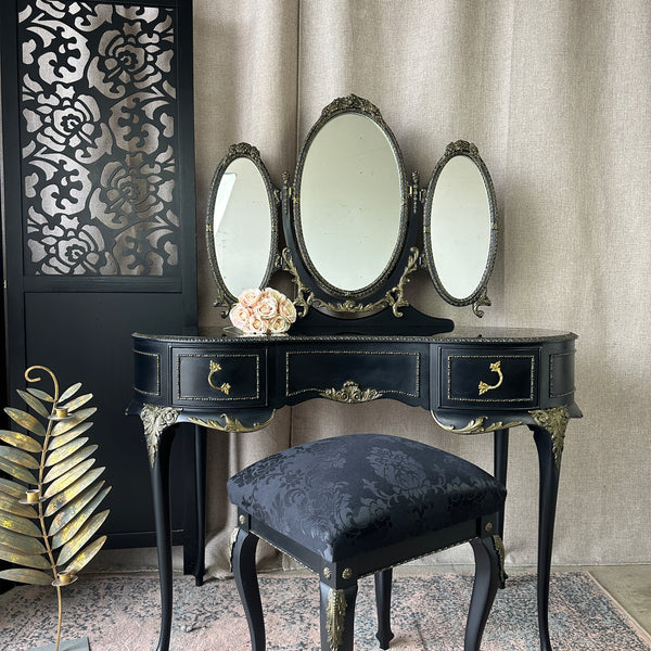 Painted Dressing Table High Gloss Finish Small Antoinette Dressing Table