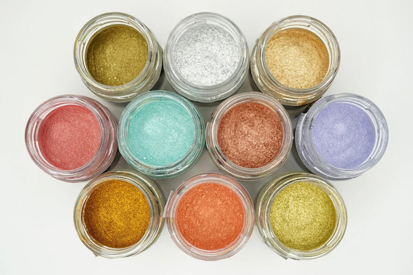 Posh Chalk Metallic Pigments