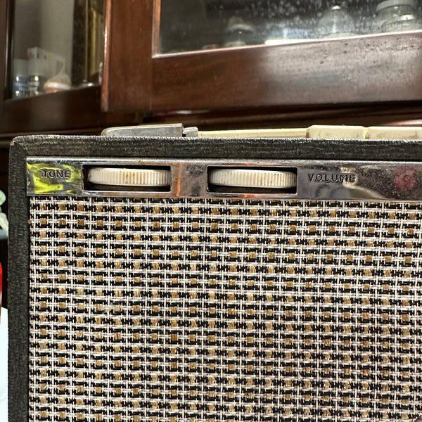 Vintage Cavalier Radio Transistor Home Decor